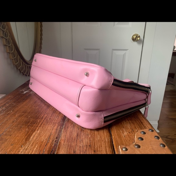 Mckleins Leather pink laptop bag - Picture 2 of 8